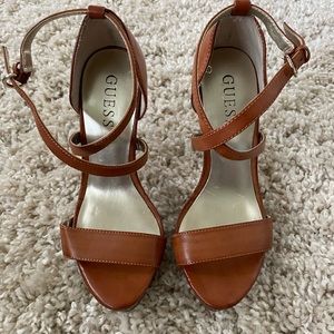 Super Hot Guess Heels, Tan/brown Leather, Size 5